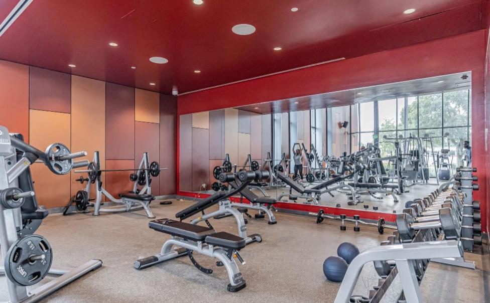 Htx Dtown Apt I Sleeps 7 Wi-Fi Parking Free Gym Houston Exterior photo